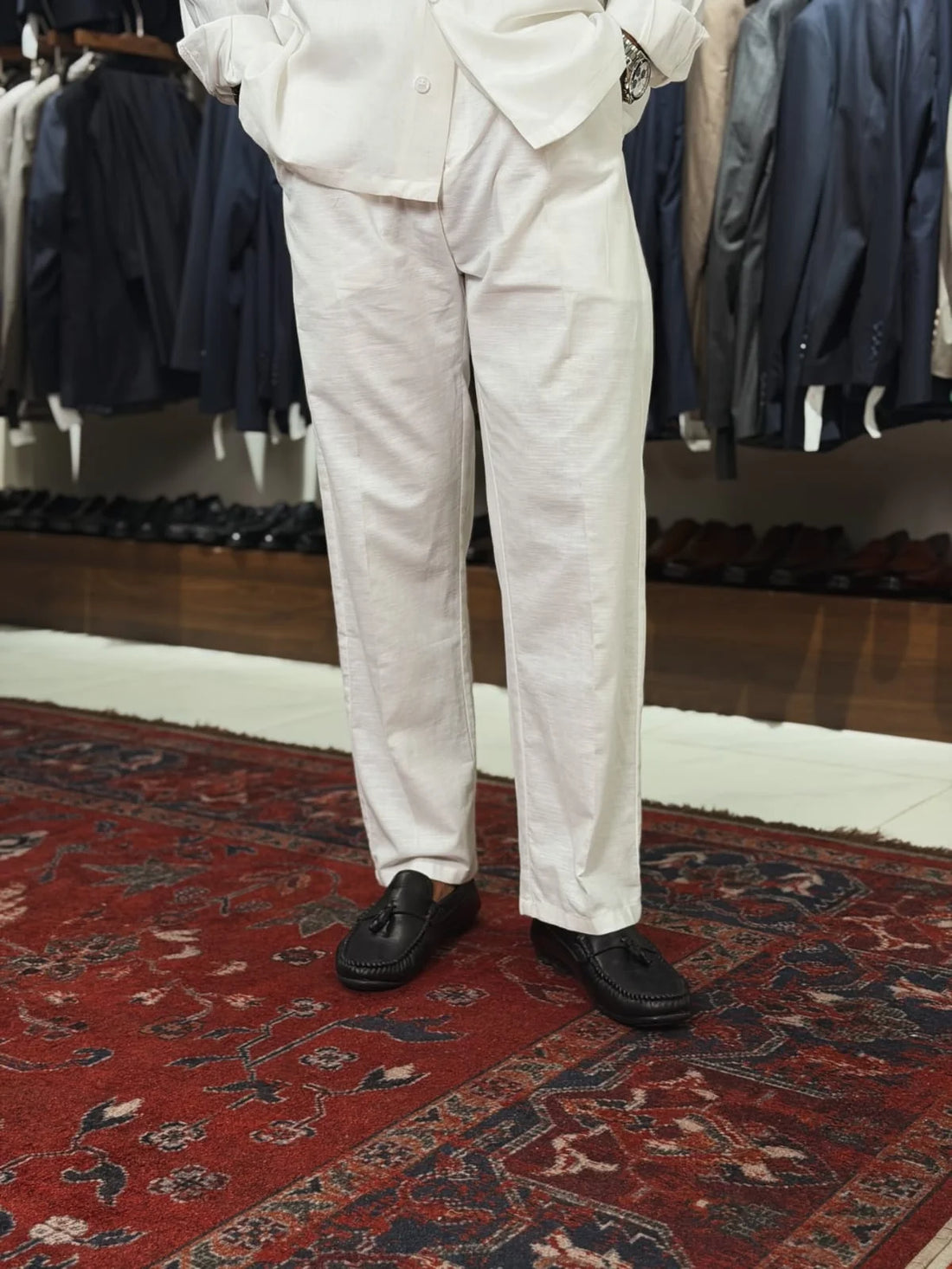 Relaxed Fit Linen Pant - White